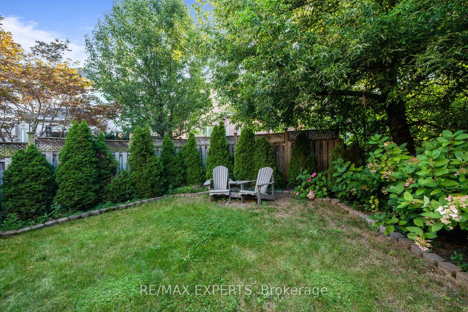 75 Zippora Dr