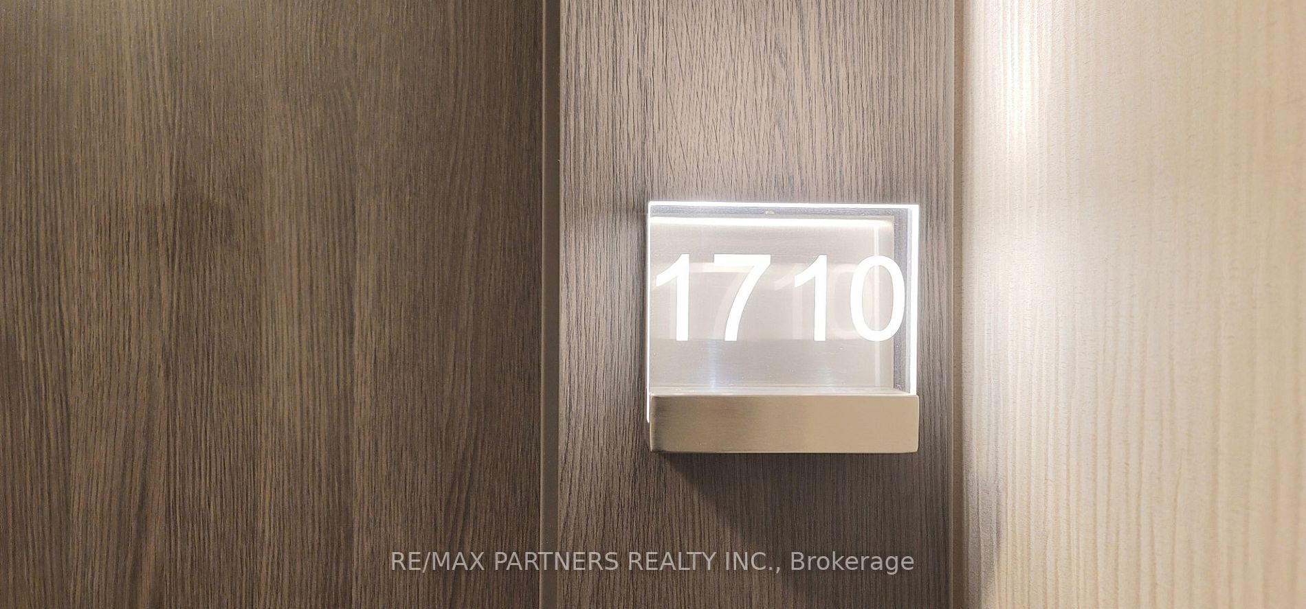 15 Water Walk Dr, #1710