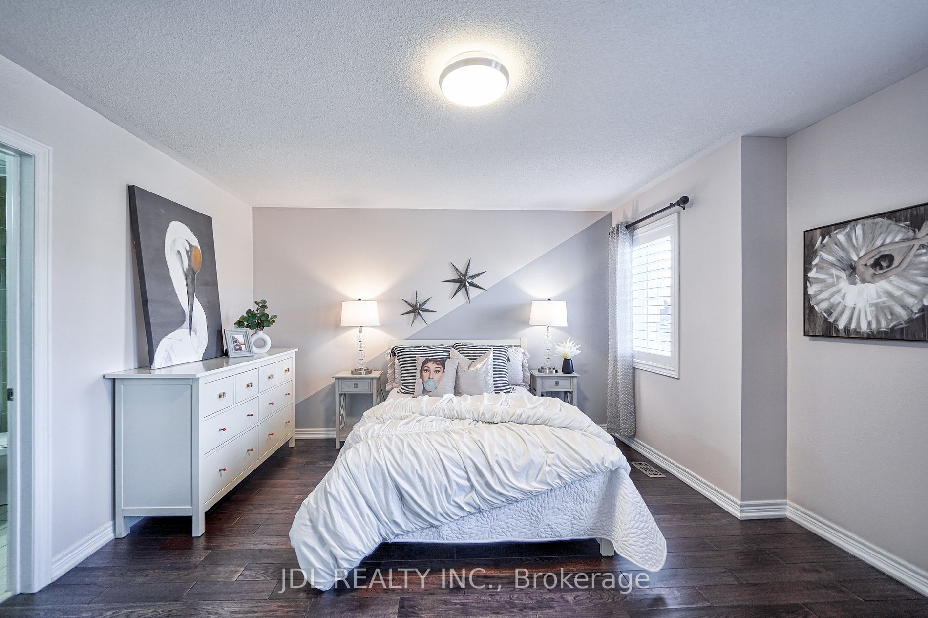 11 Dame Gruev Dr