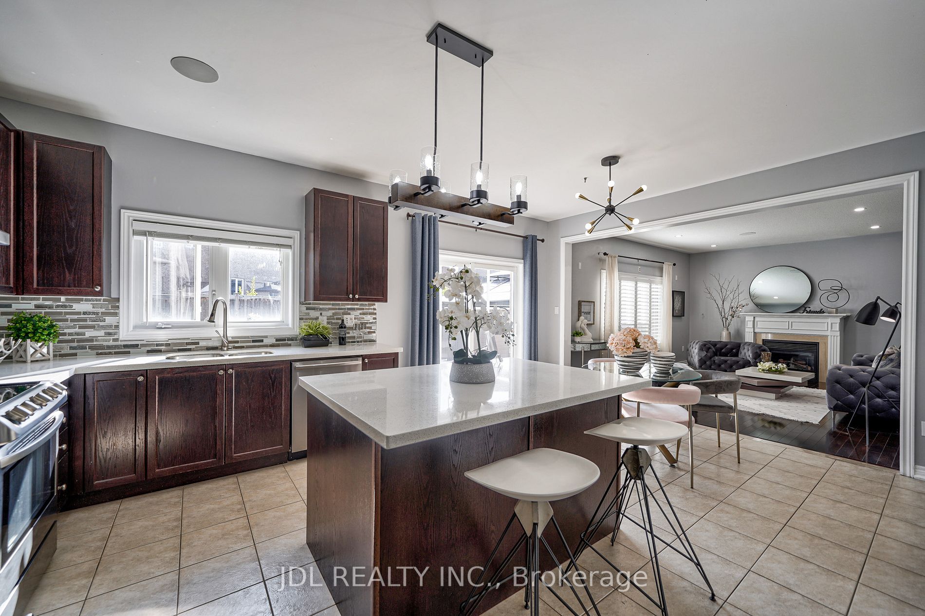 11 Dame Gruev Dr