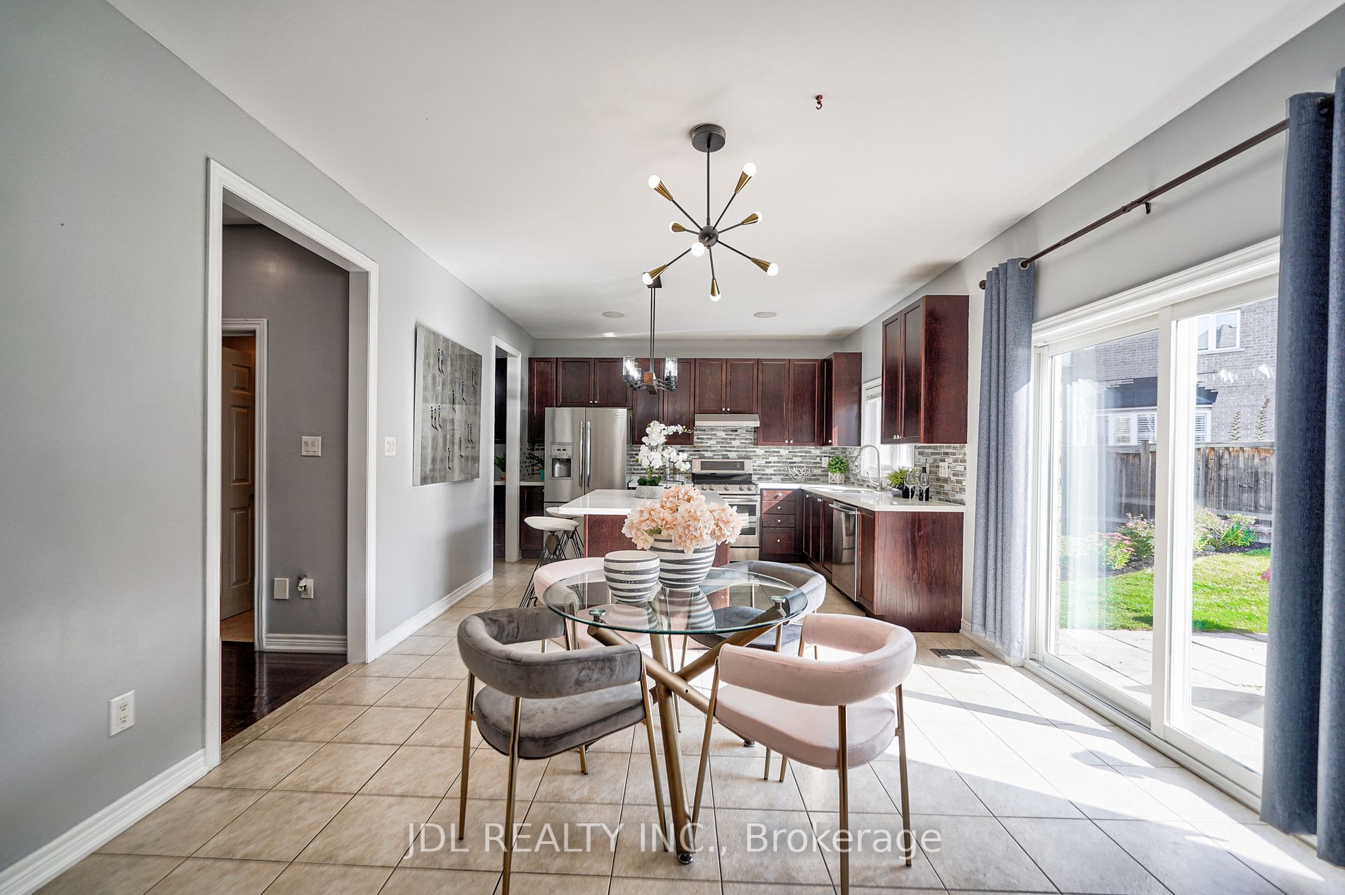 11 Dame Gruev Dr