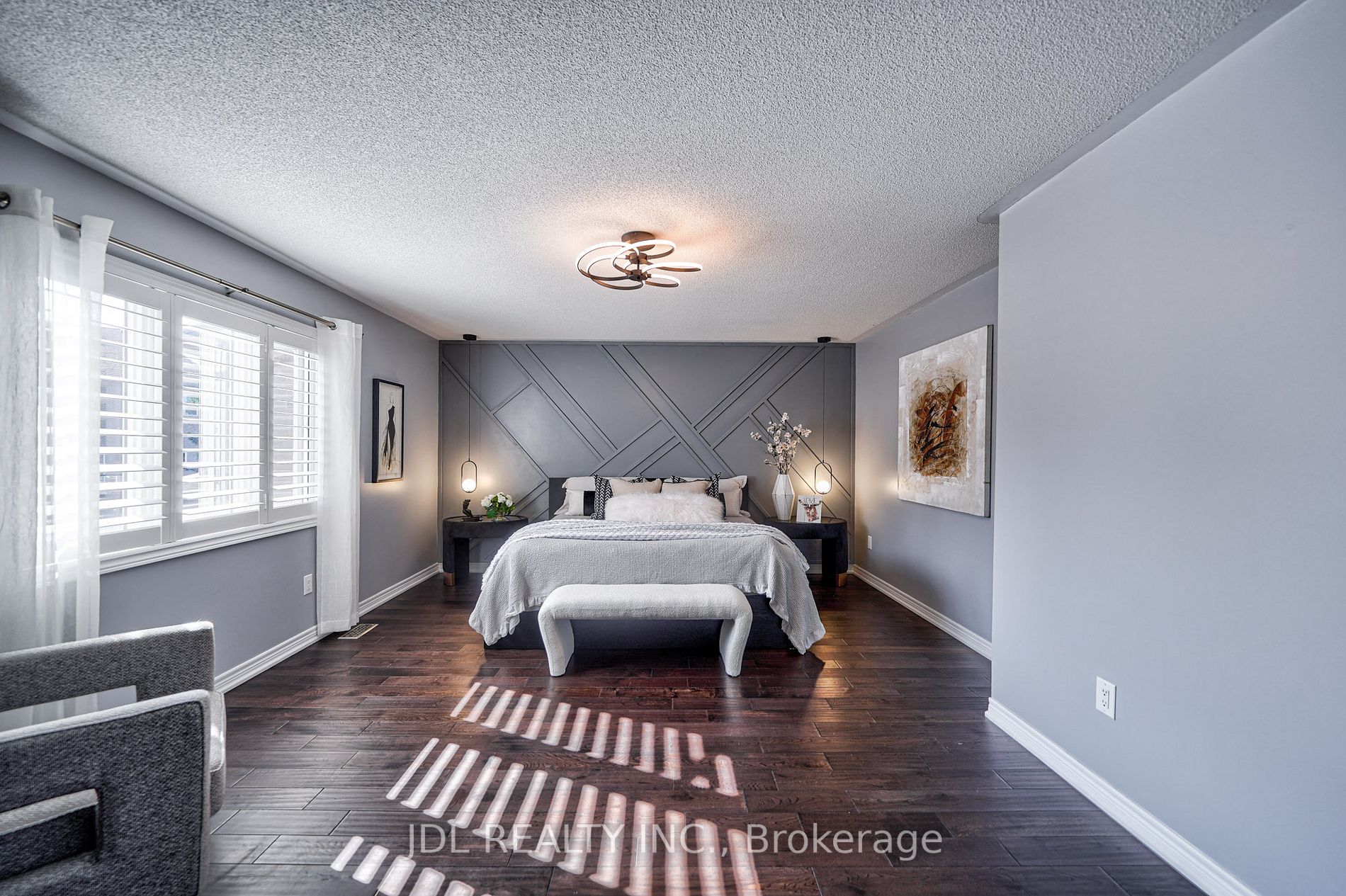 11 Dame Gruev Dr