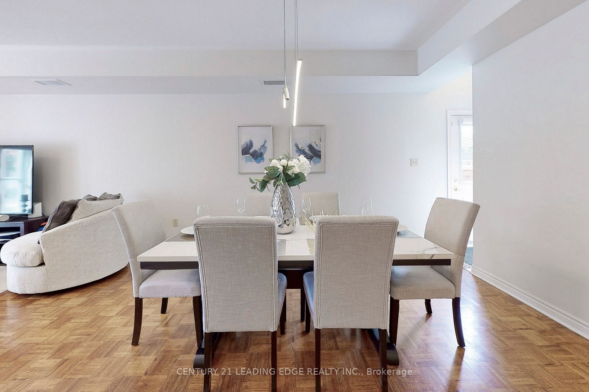 9944 Keele St, #108