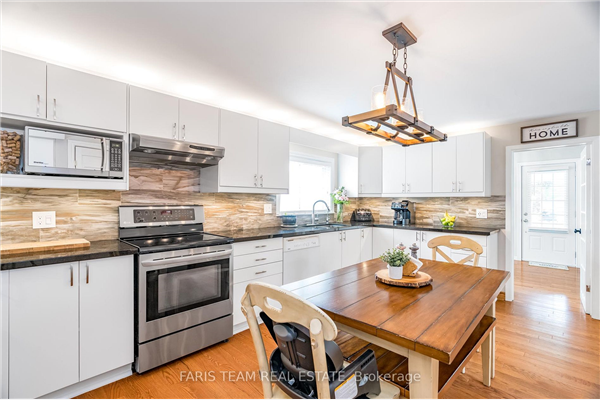 12 Victoria St W, Innisfil