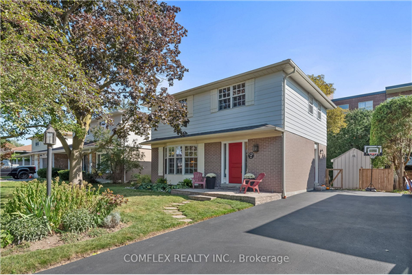 514 Elm Rd, Whitchurch-Stouffville