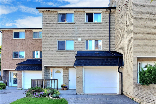 48 Poplar Cres, Aurora