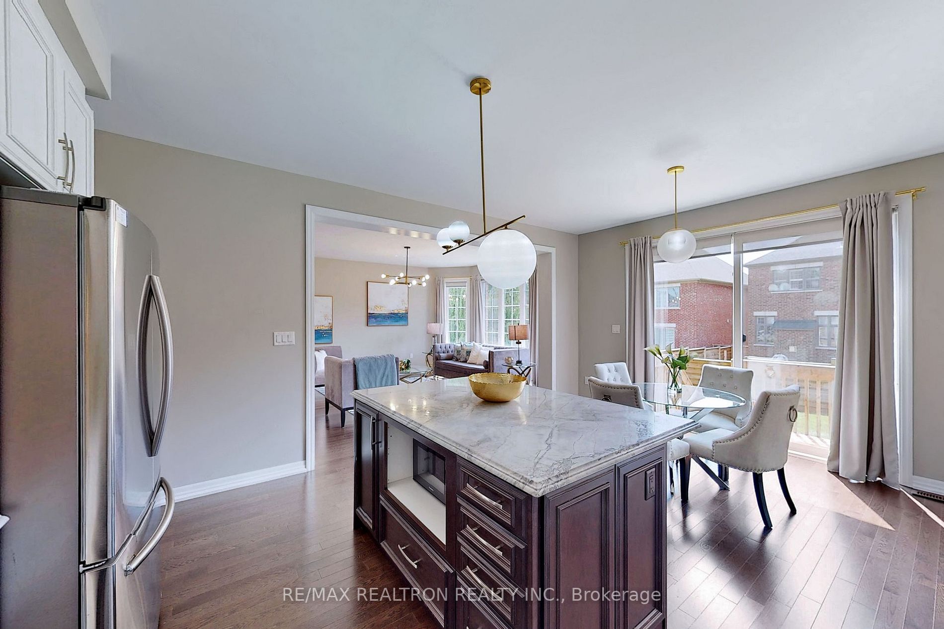 10 Grace Lake Crt