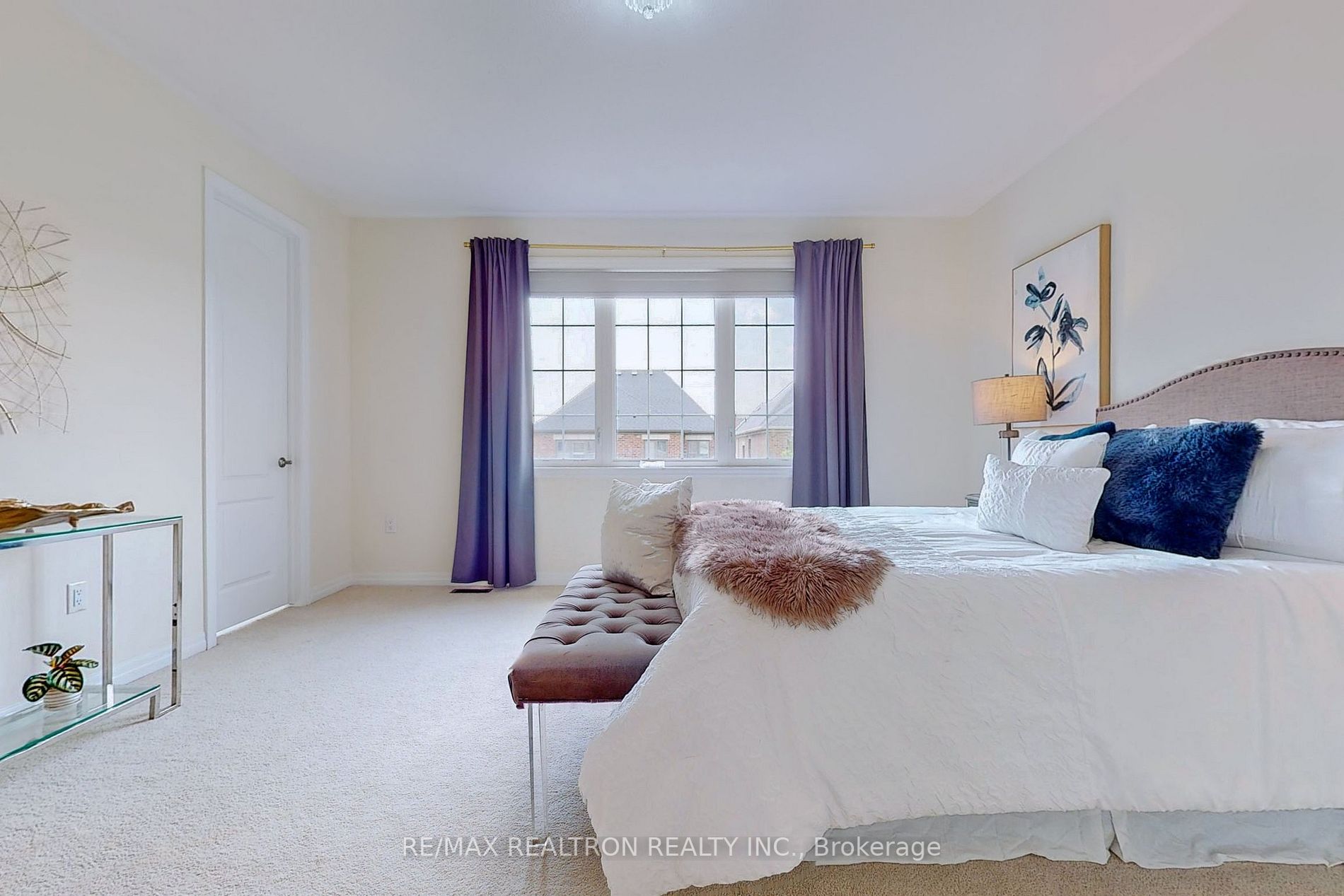 10 Grace Lake Crt