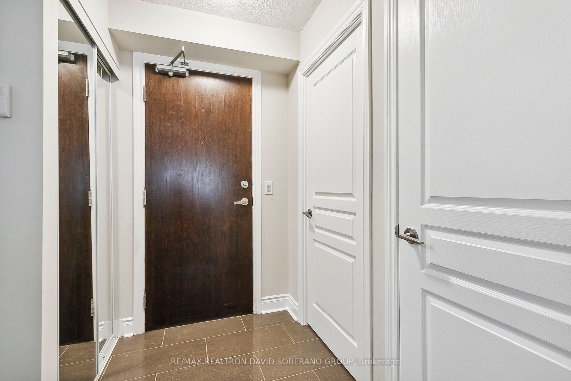 7 North Park Road N, #504