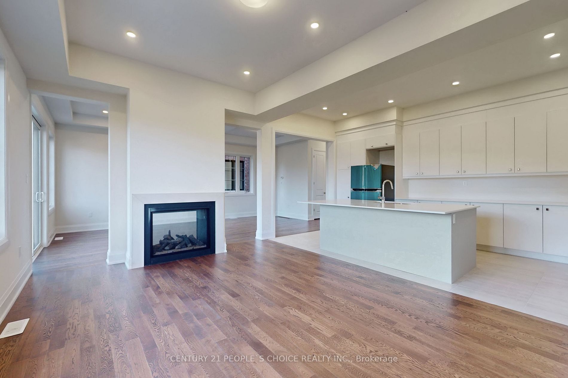 582 Kleinburg Summit Way, #Upper