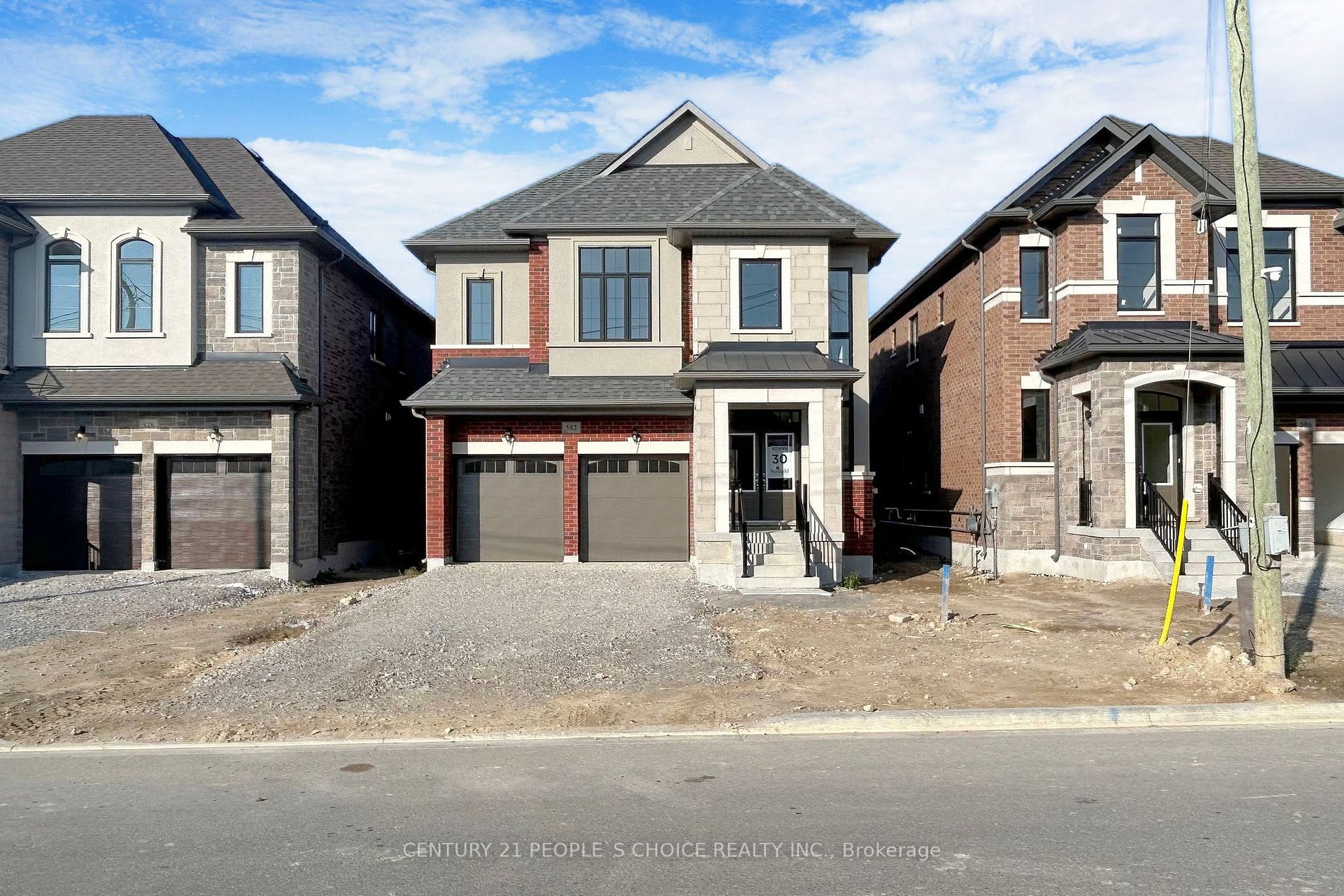 582 Kleinburg Summit Way, #Upper