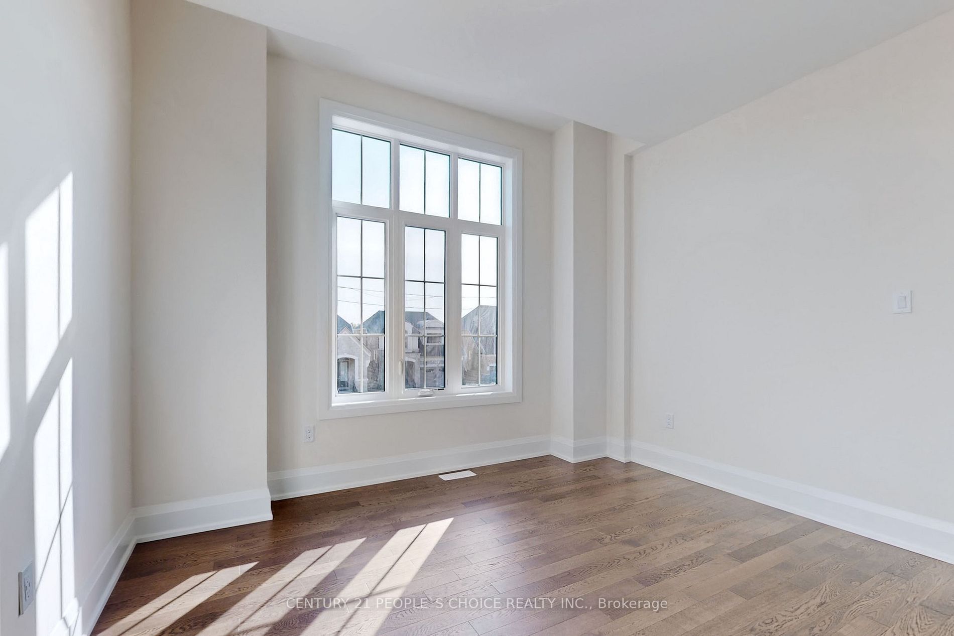 582 Kleinburg Summit Way, #Upper
