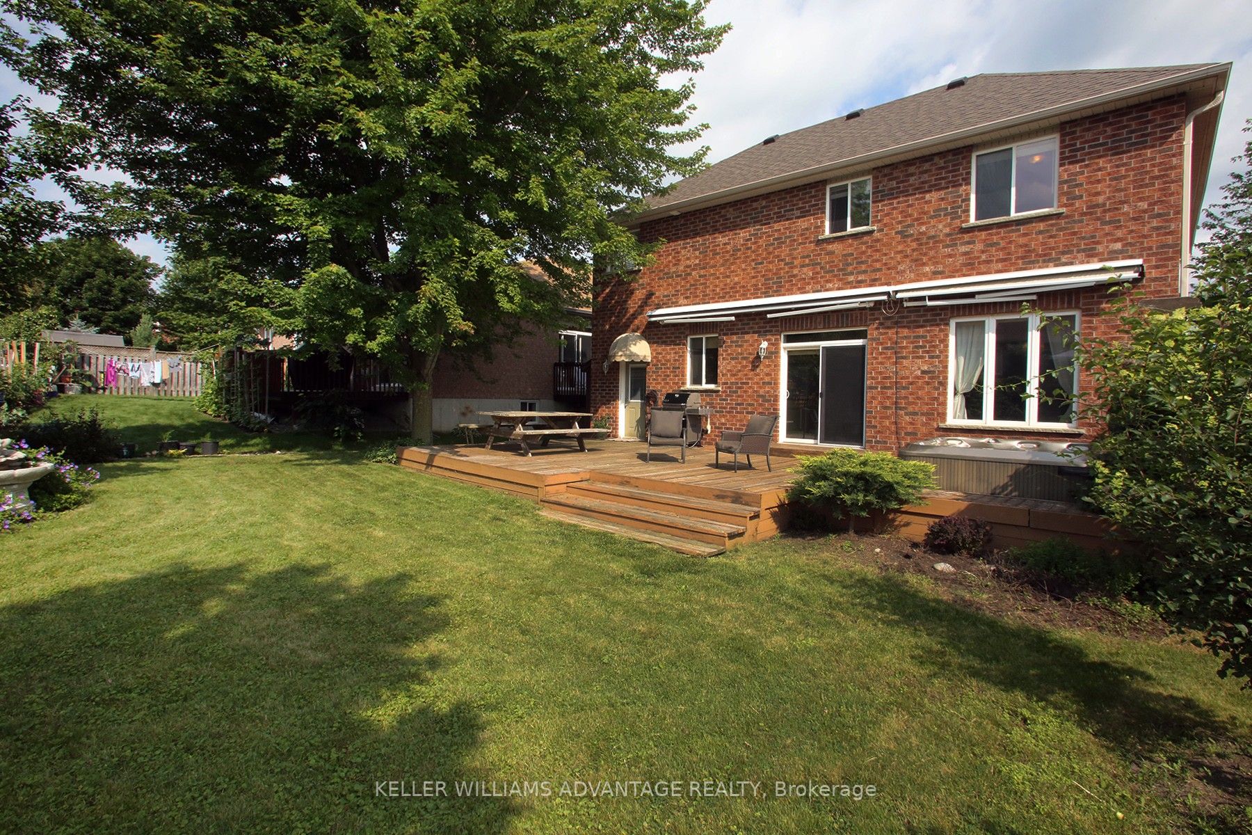 17 Apple Tree Cres