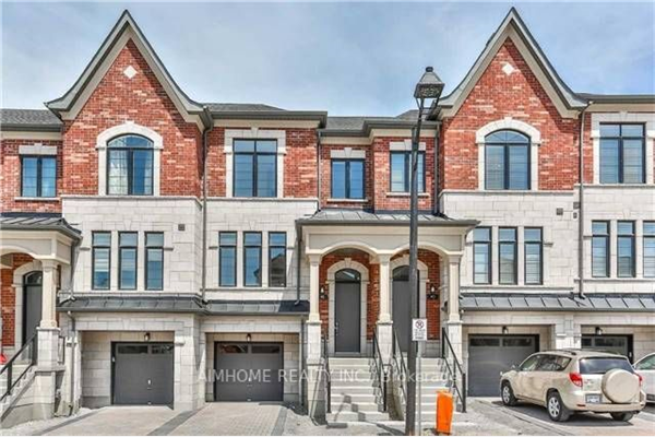 45 Duncombe Lane, Richmond Hill