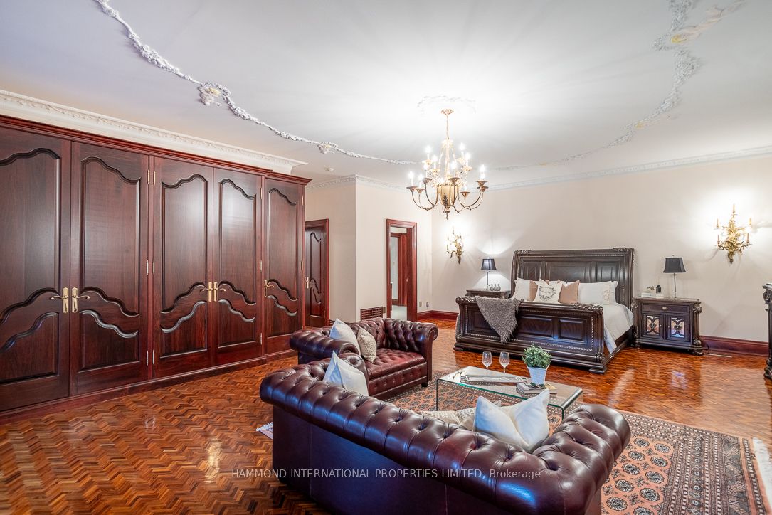 409 Dearbourne Ave