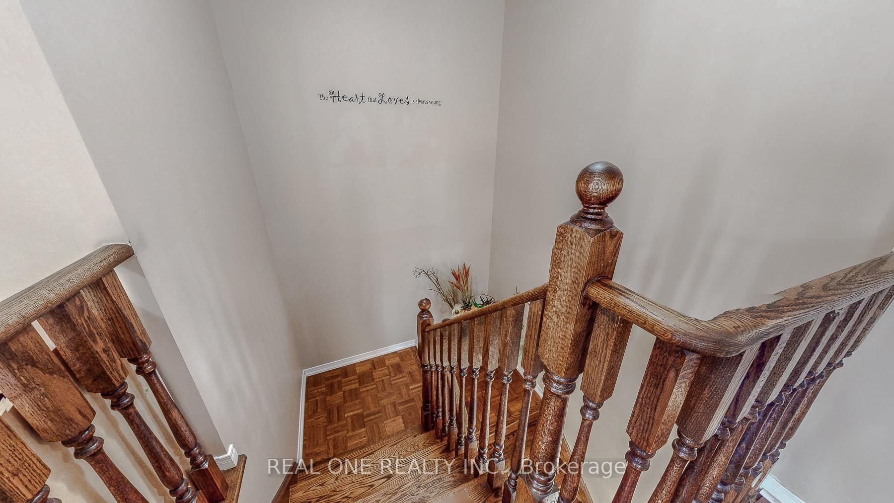 90 James Mccullough Rd