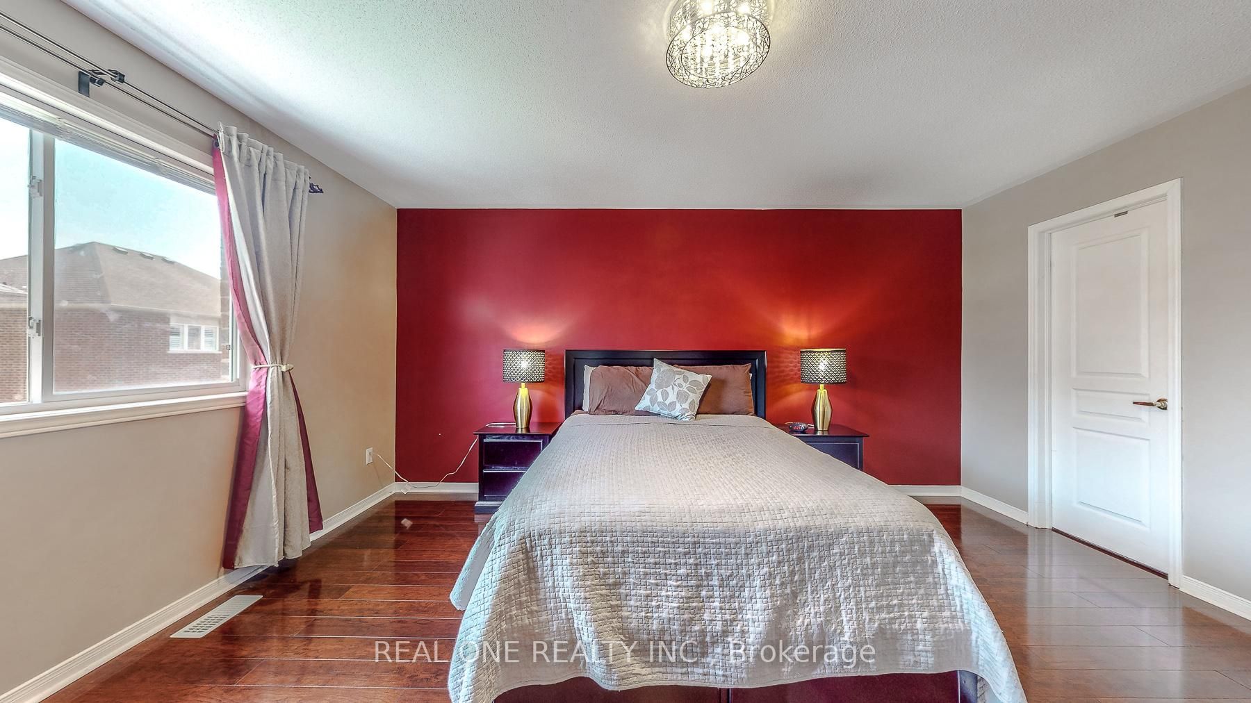 90 James Mccullough Rd