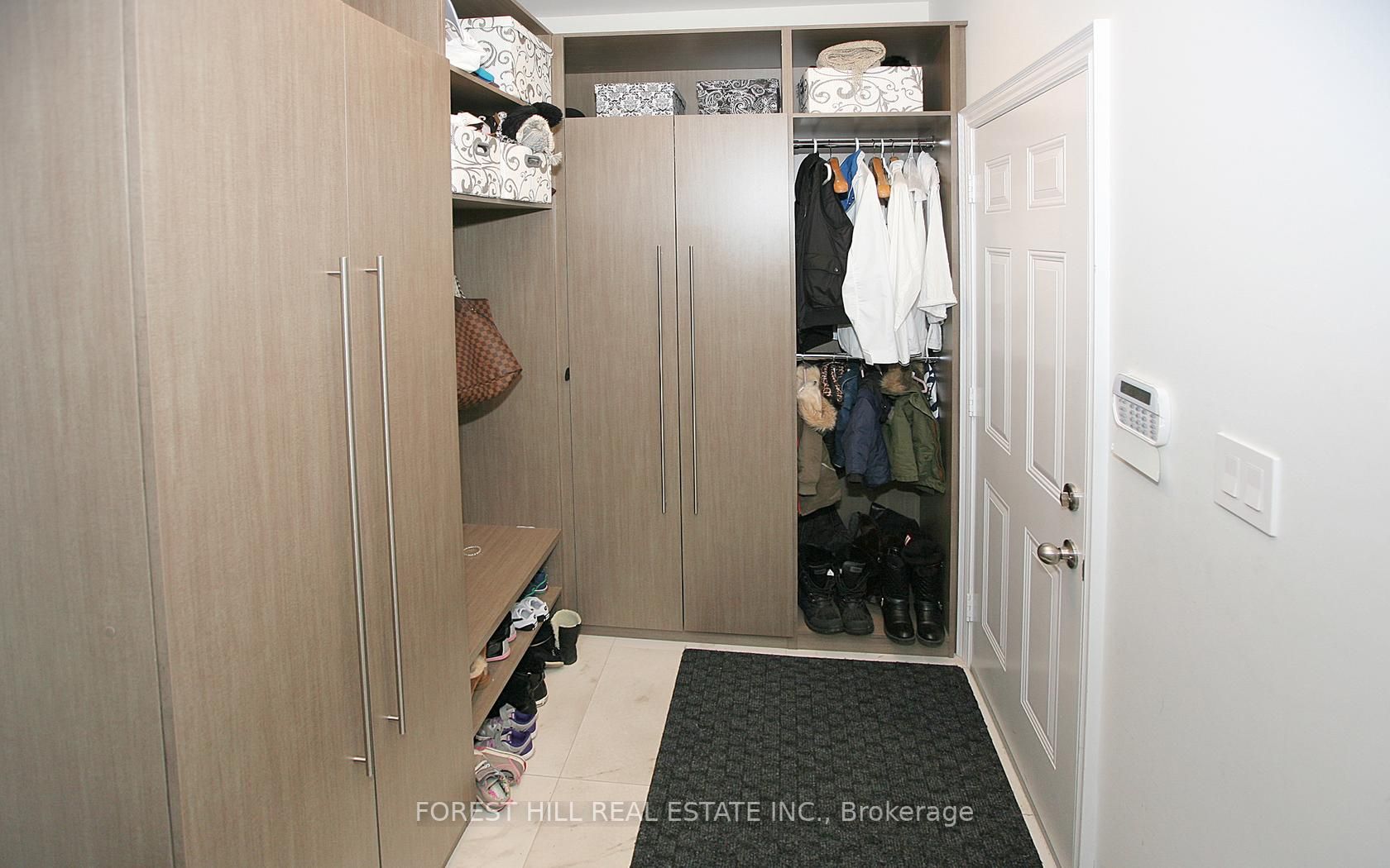 151 Wallenberg Dr