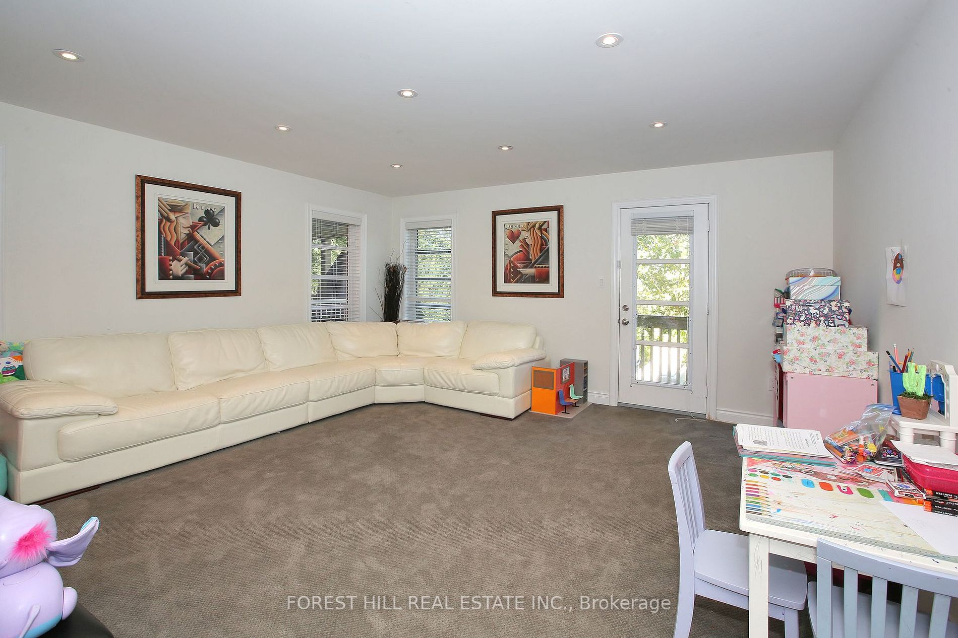 151 Wallenberg Dr