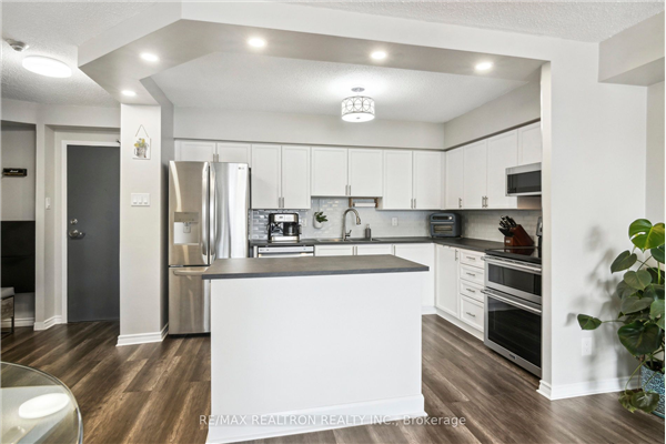 260 Davis Dr, Newmarket