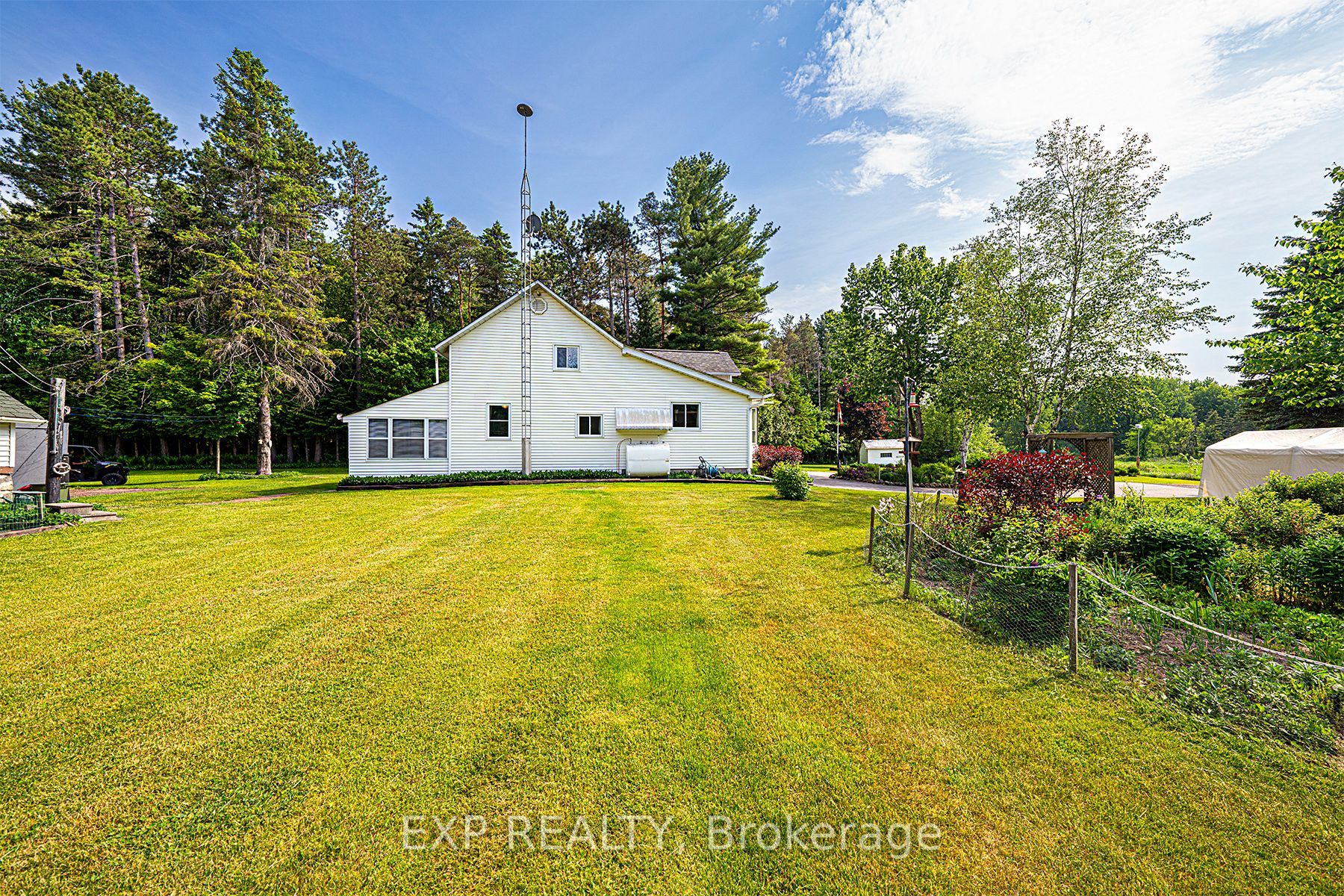 14309 Concession 1 Rd