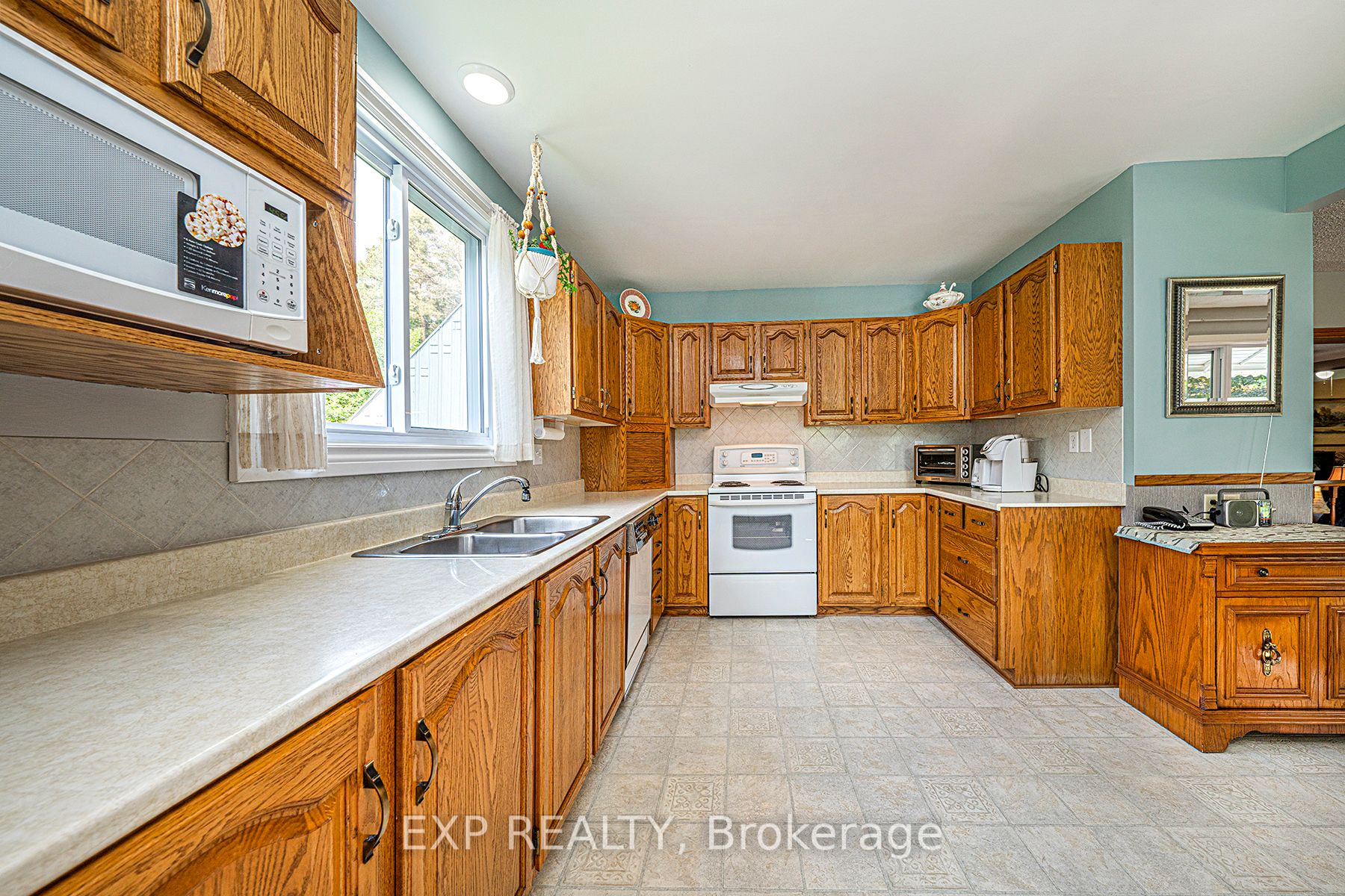 14309 Concession 1 Rd