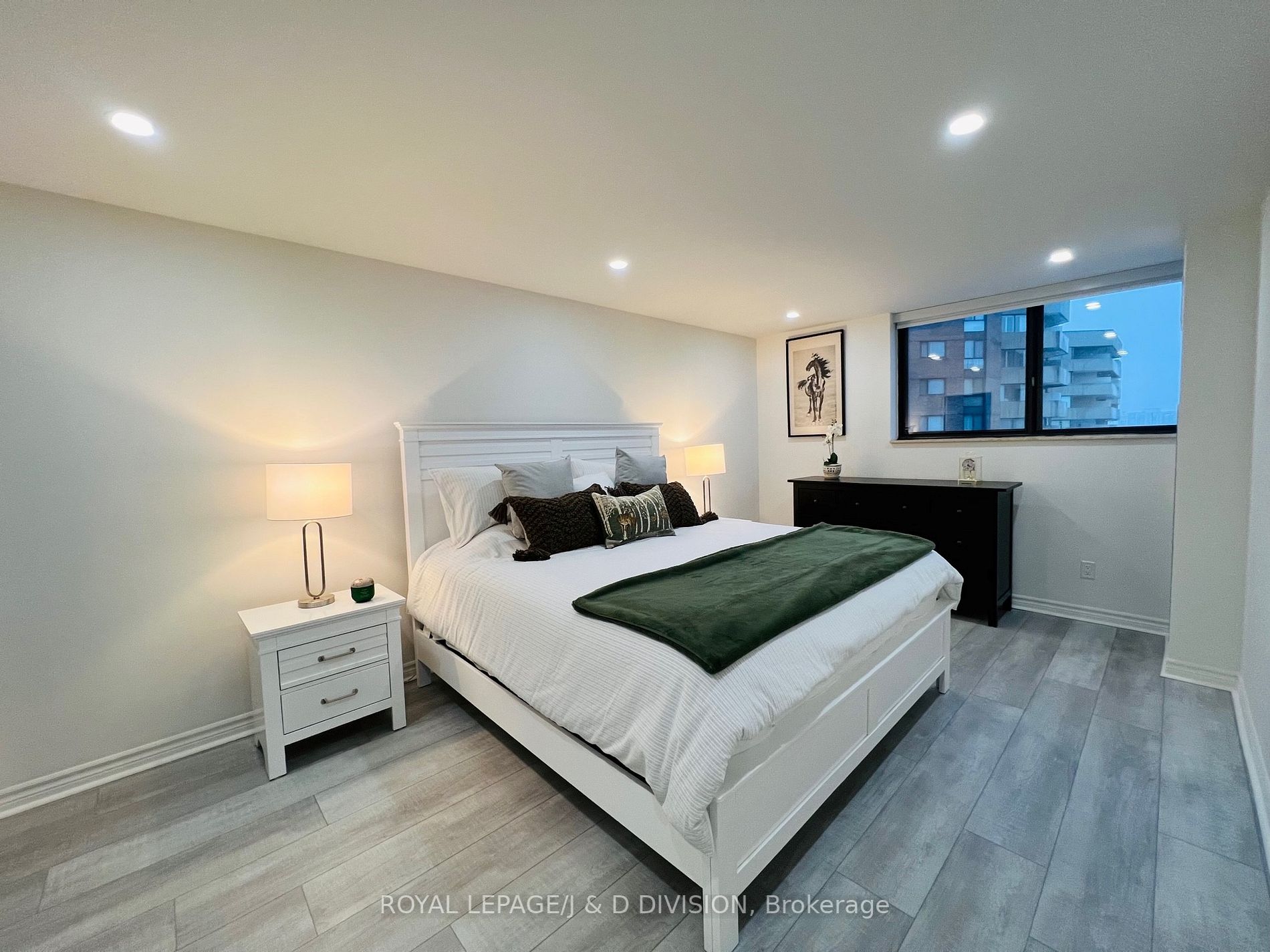 40 Baif Blvd, #912