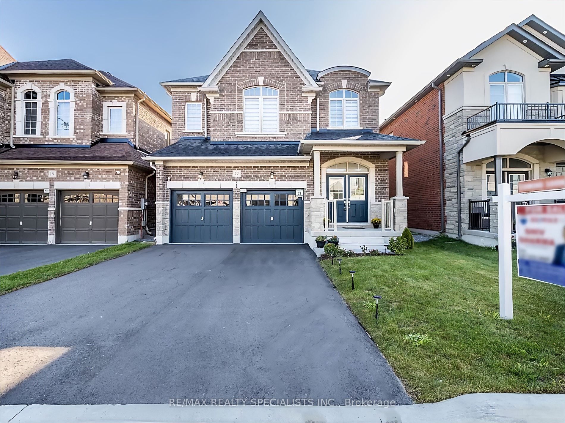 17 Betty May Cres