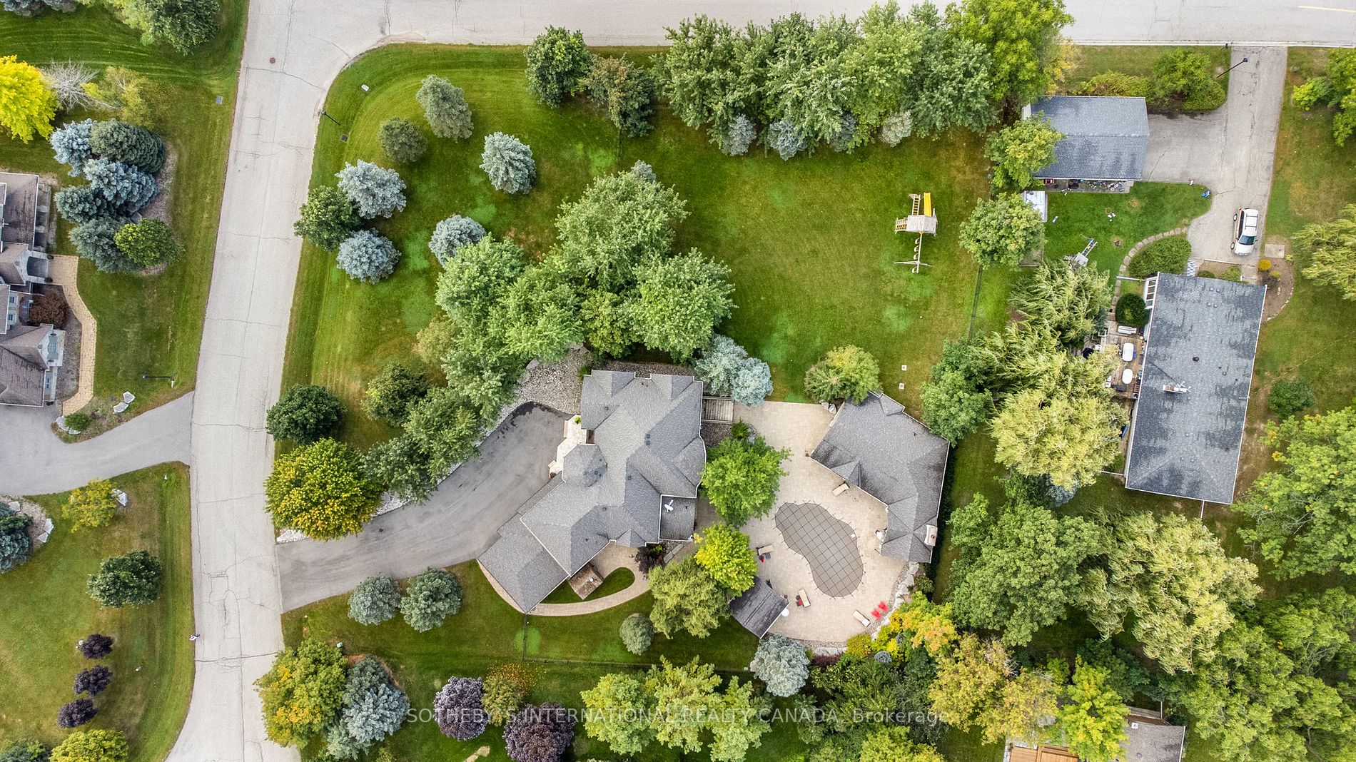42 Prince Adam Crt