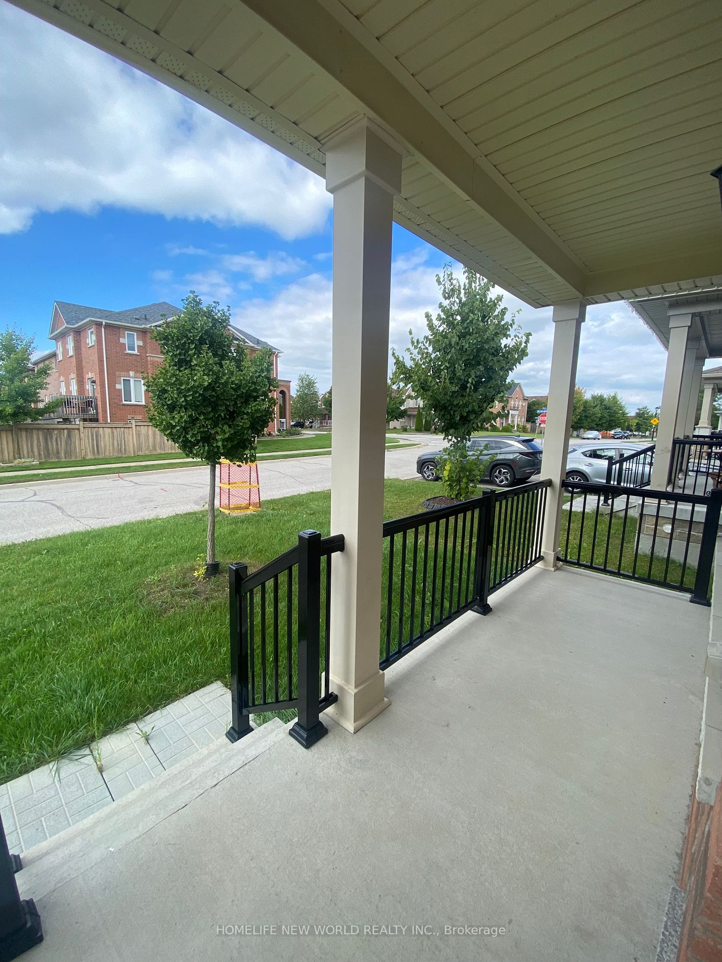75 Knapton Dr