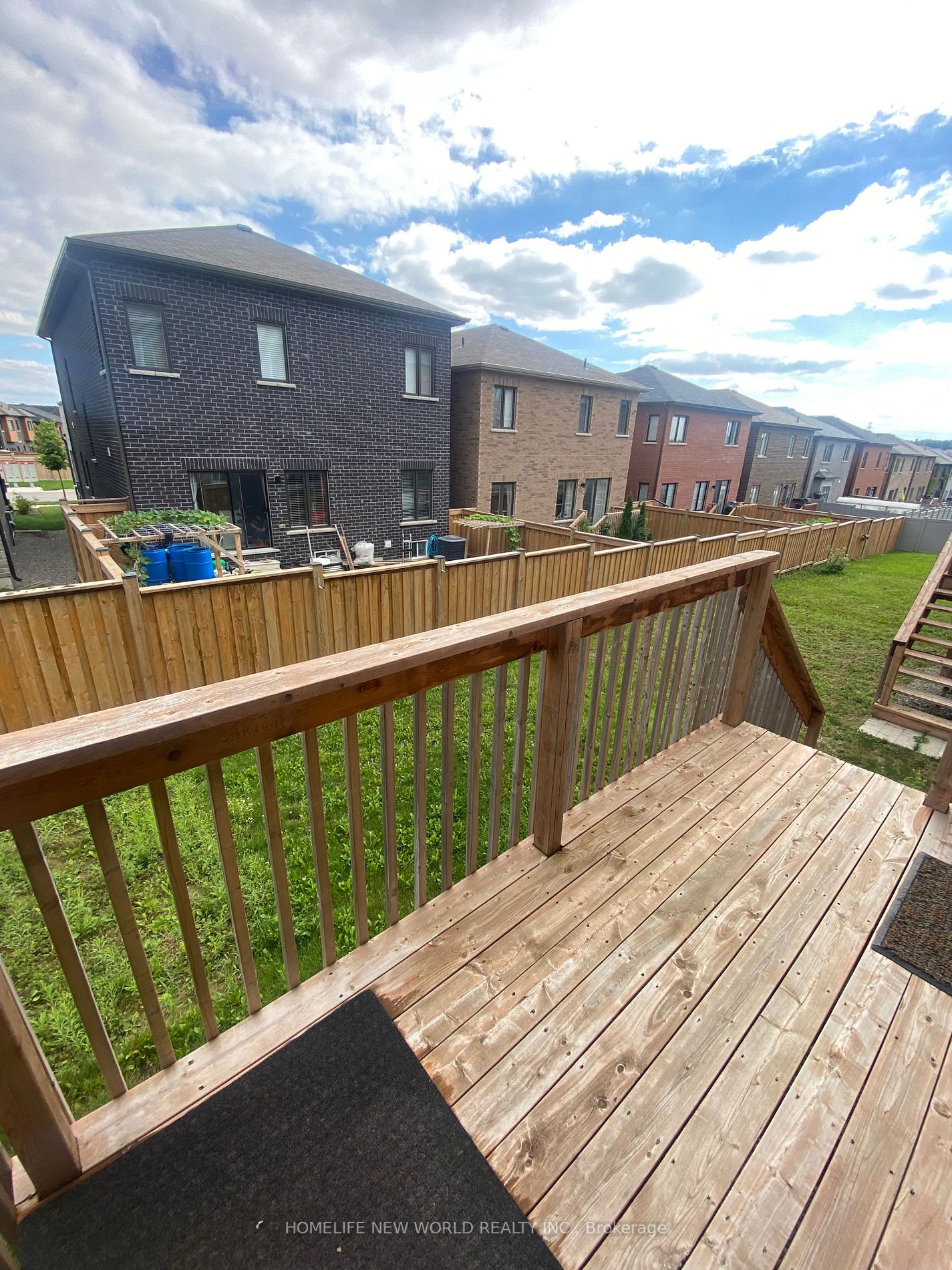 75 Knapton Dr