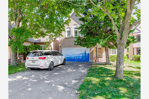 17 Finlayson Crt, Vaughan