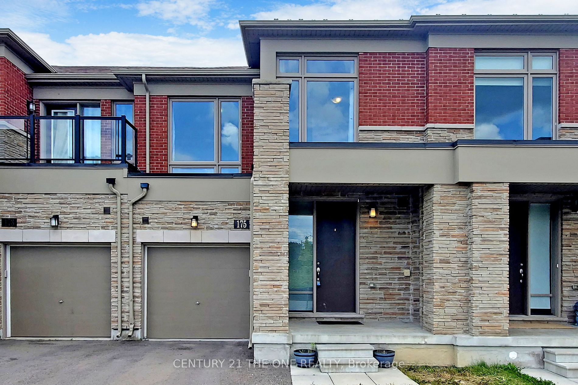 175 Badgerow Way