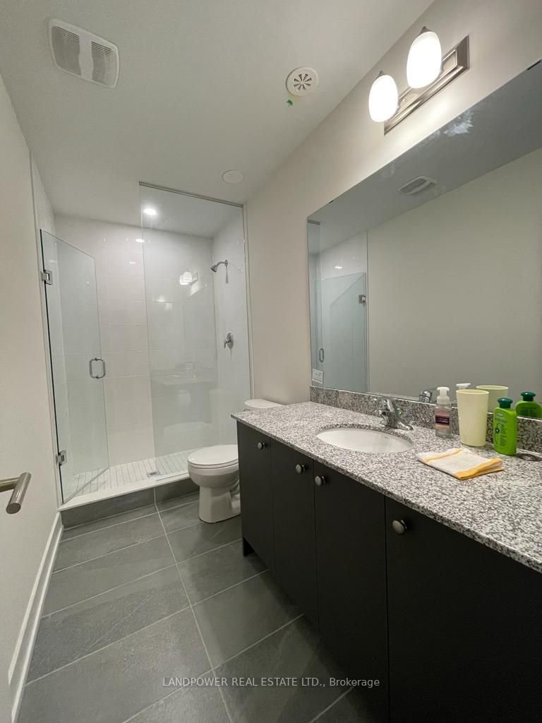 9 Phelps Lane E, #15