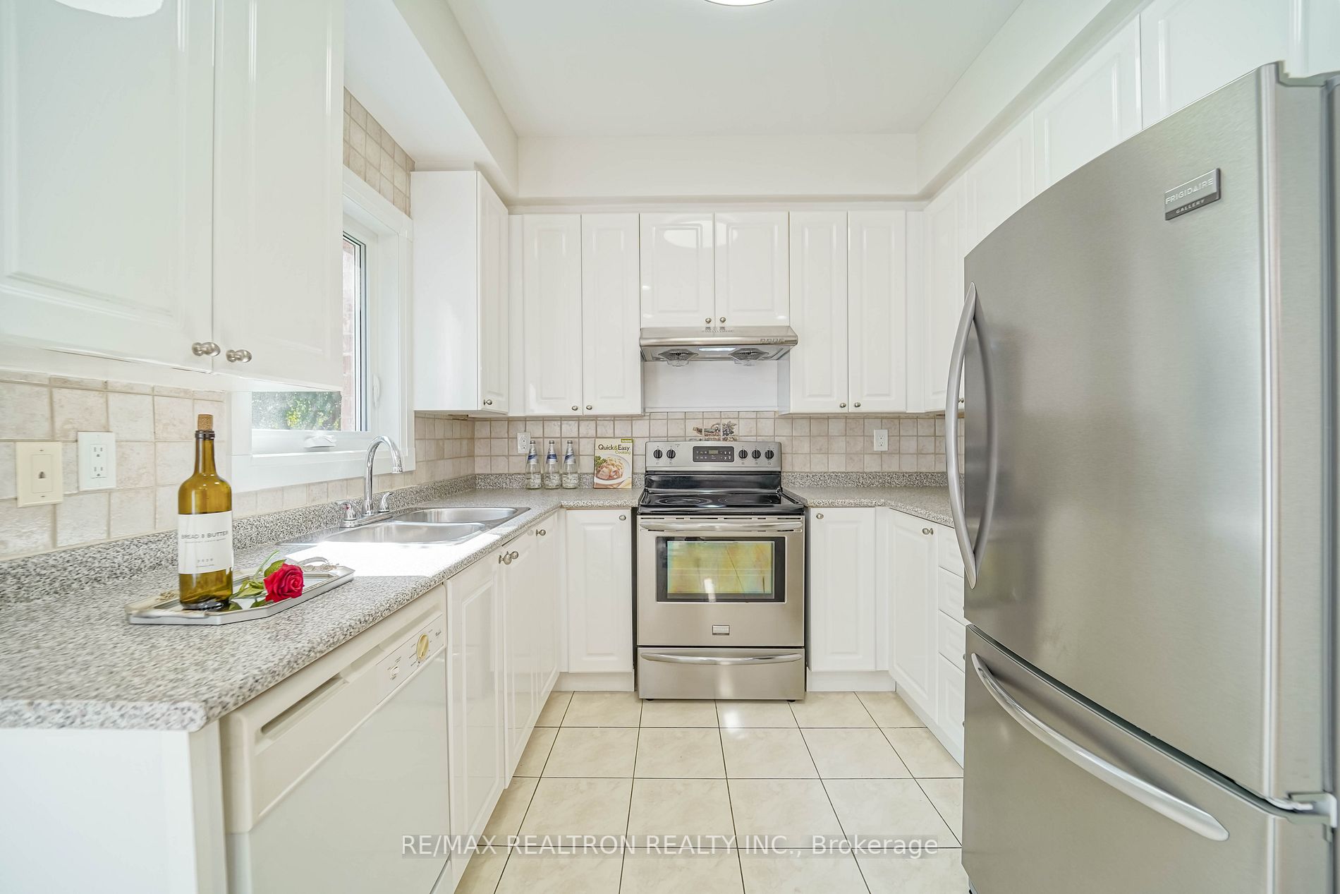 87 Worthington Ave