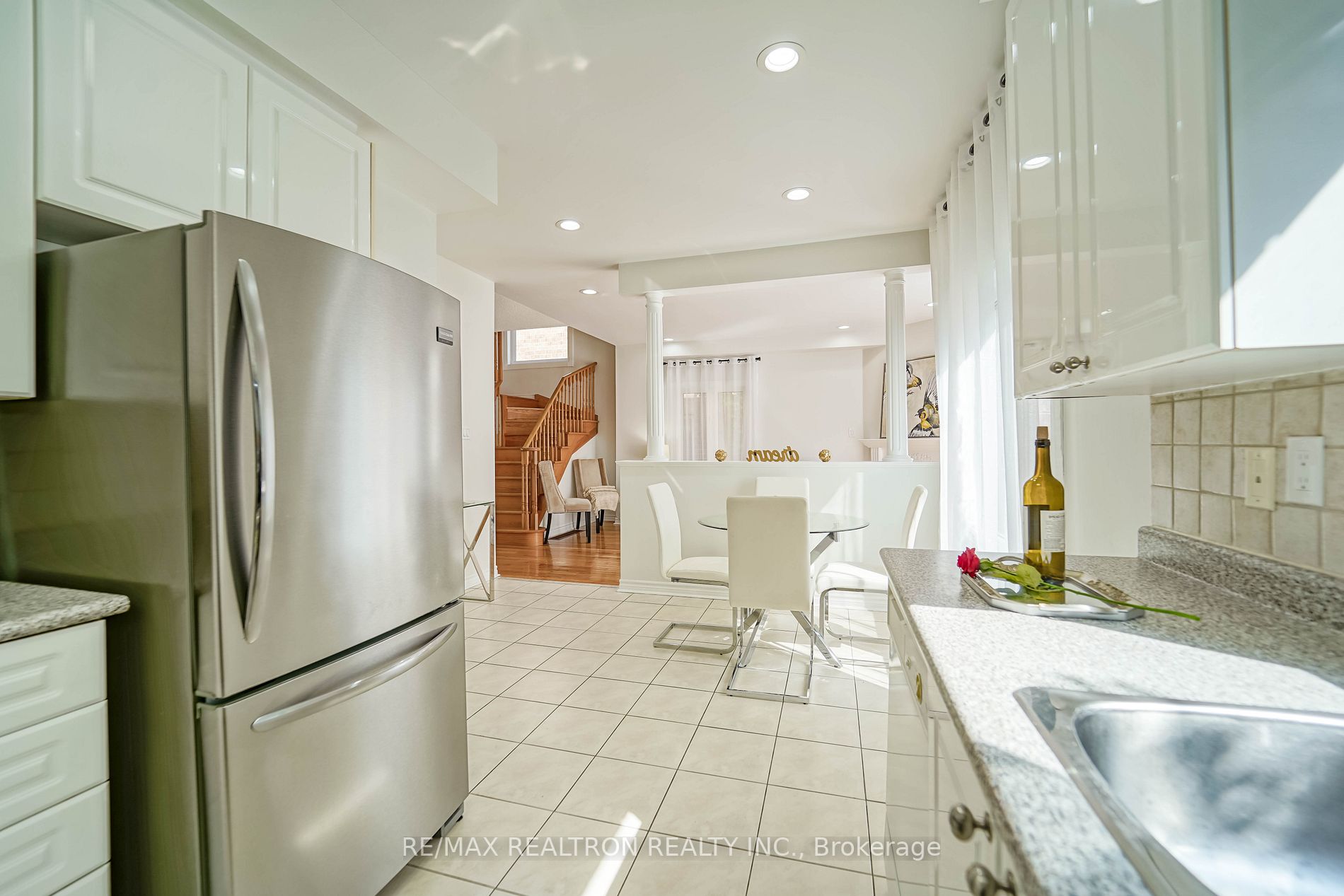 87 Worthington Ave
