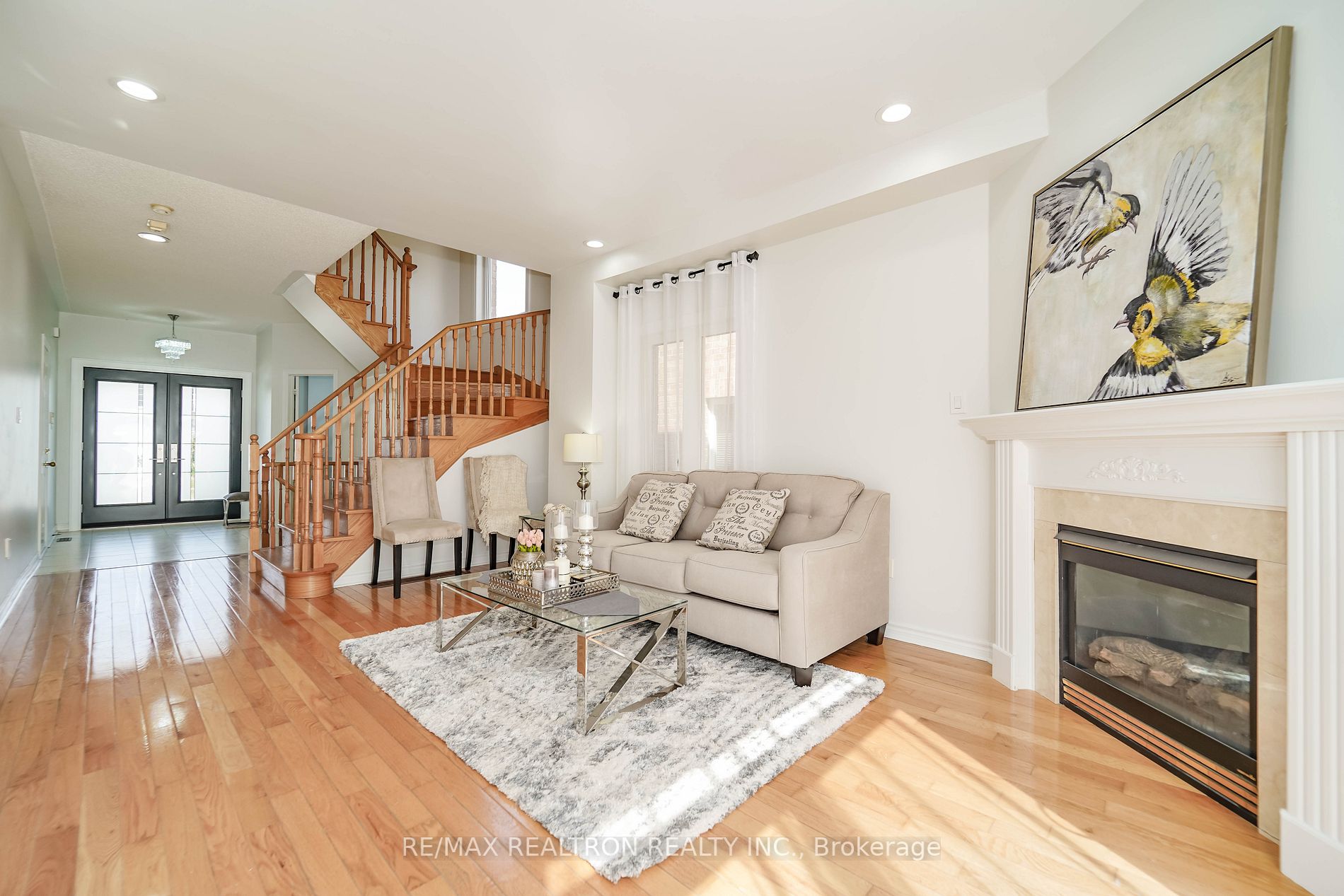 87 Worthington Ave