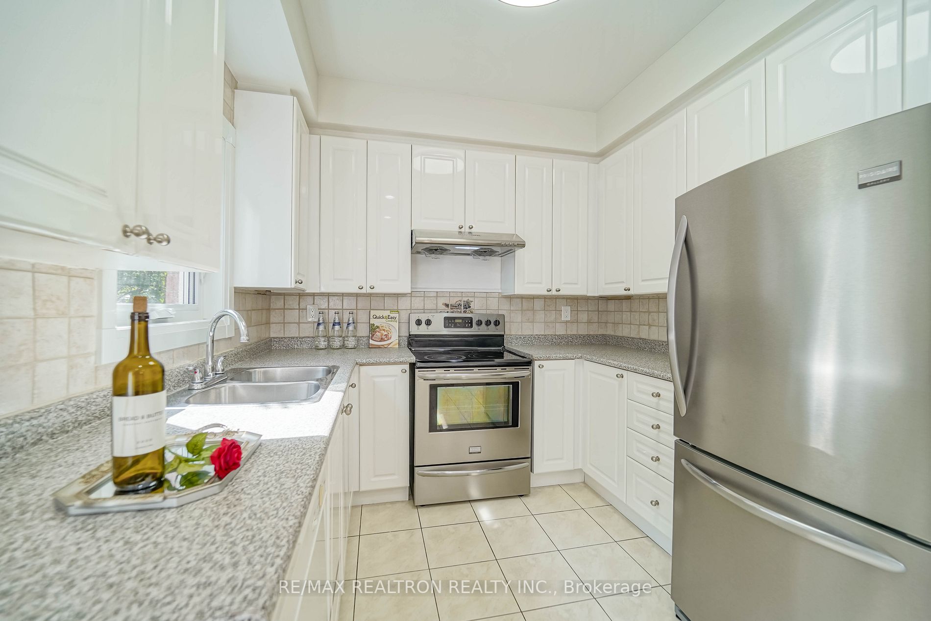 87 Worthington Ave