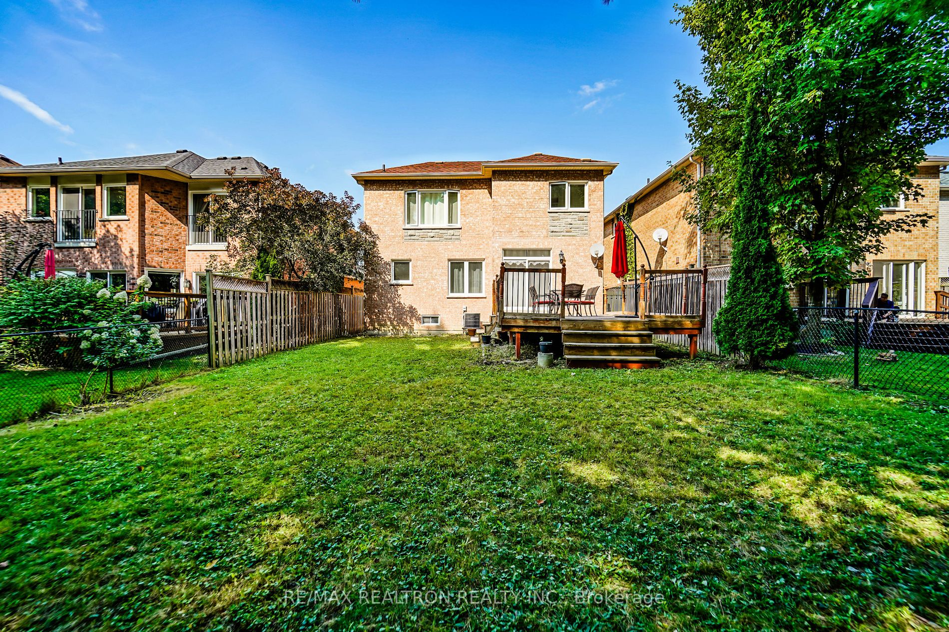87 Worthington Ave