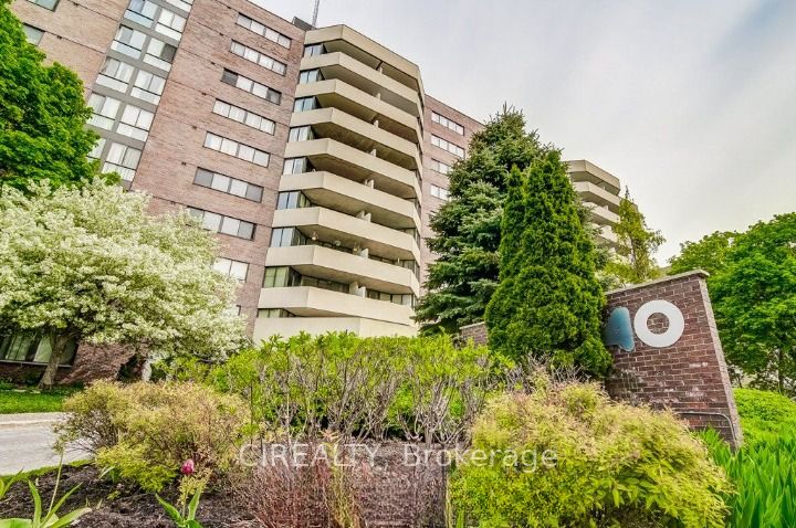 40 Baif Blvd, #206