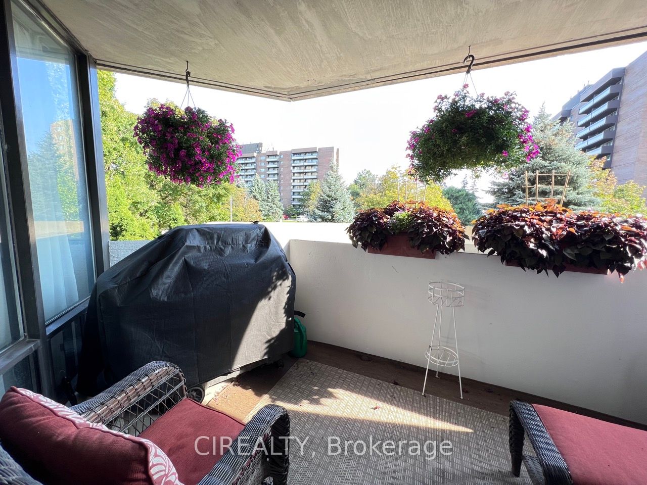 40 Baif Blvd, #206