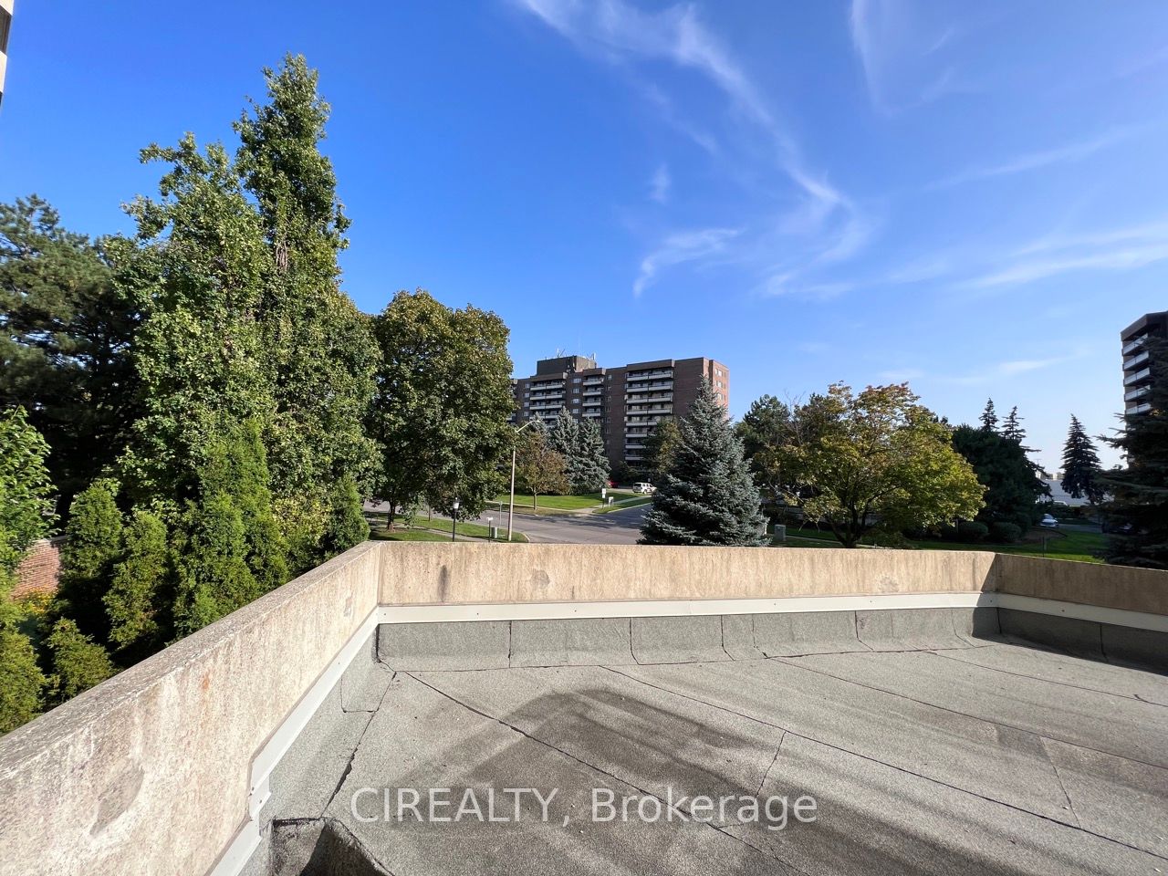 40 Baif Blvd, #206