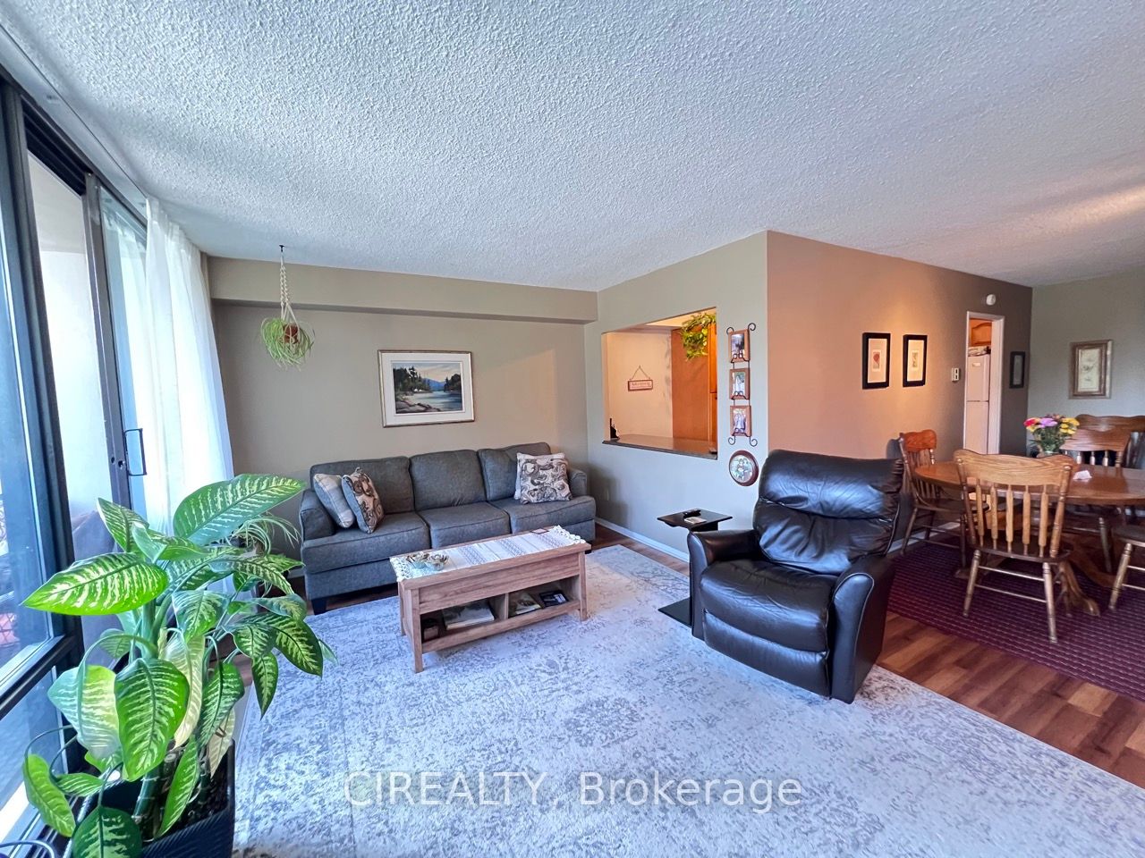 40 Baif Blvd, #206