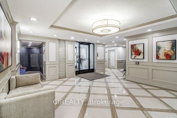 40 Baif Blvd, #206