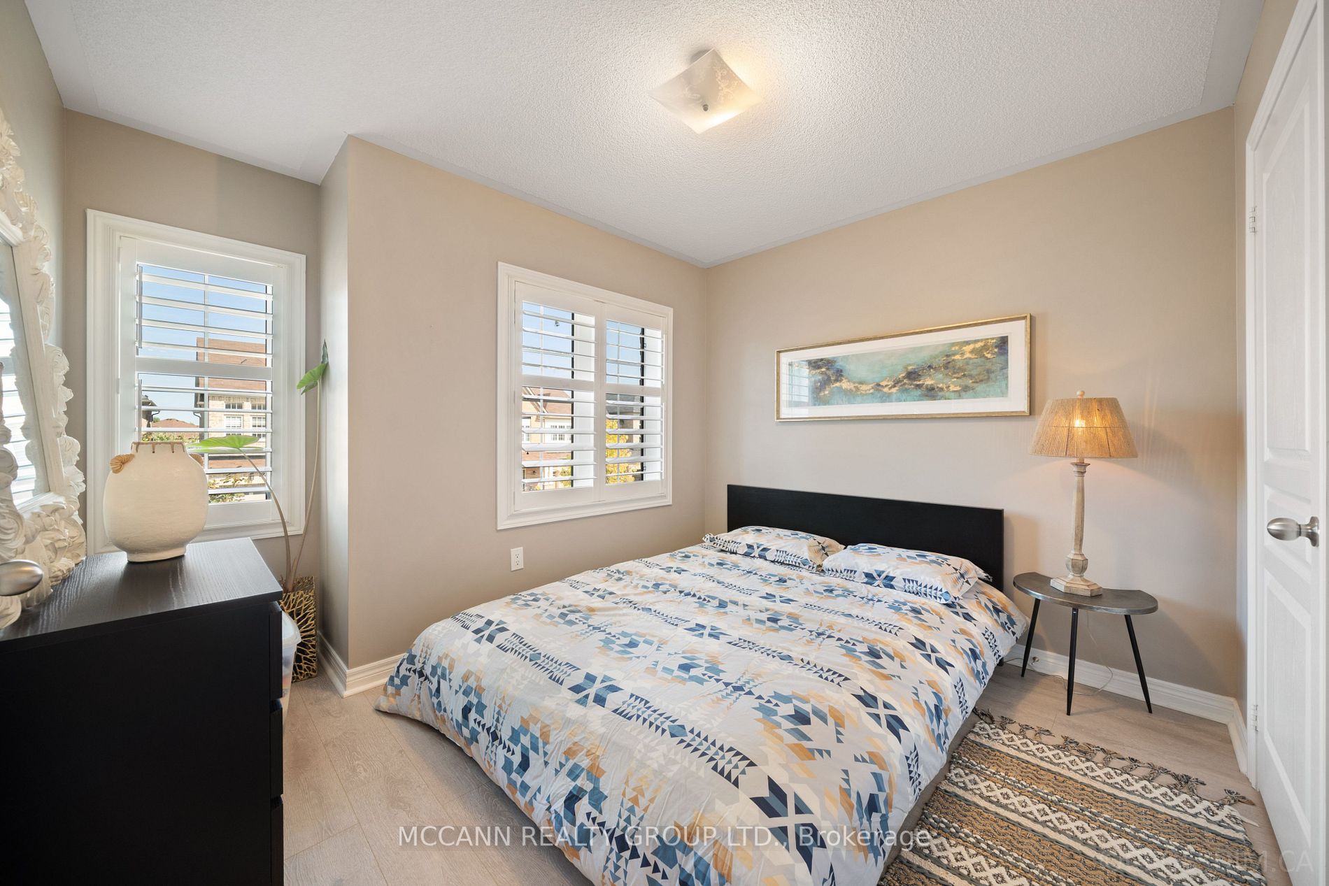 30 Pelee Ave