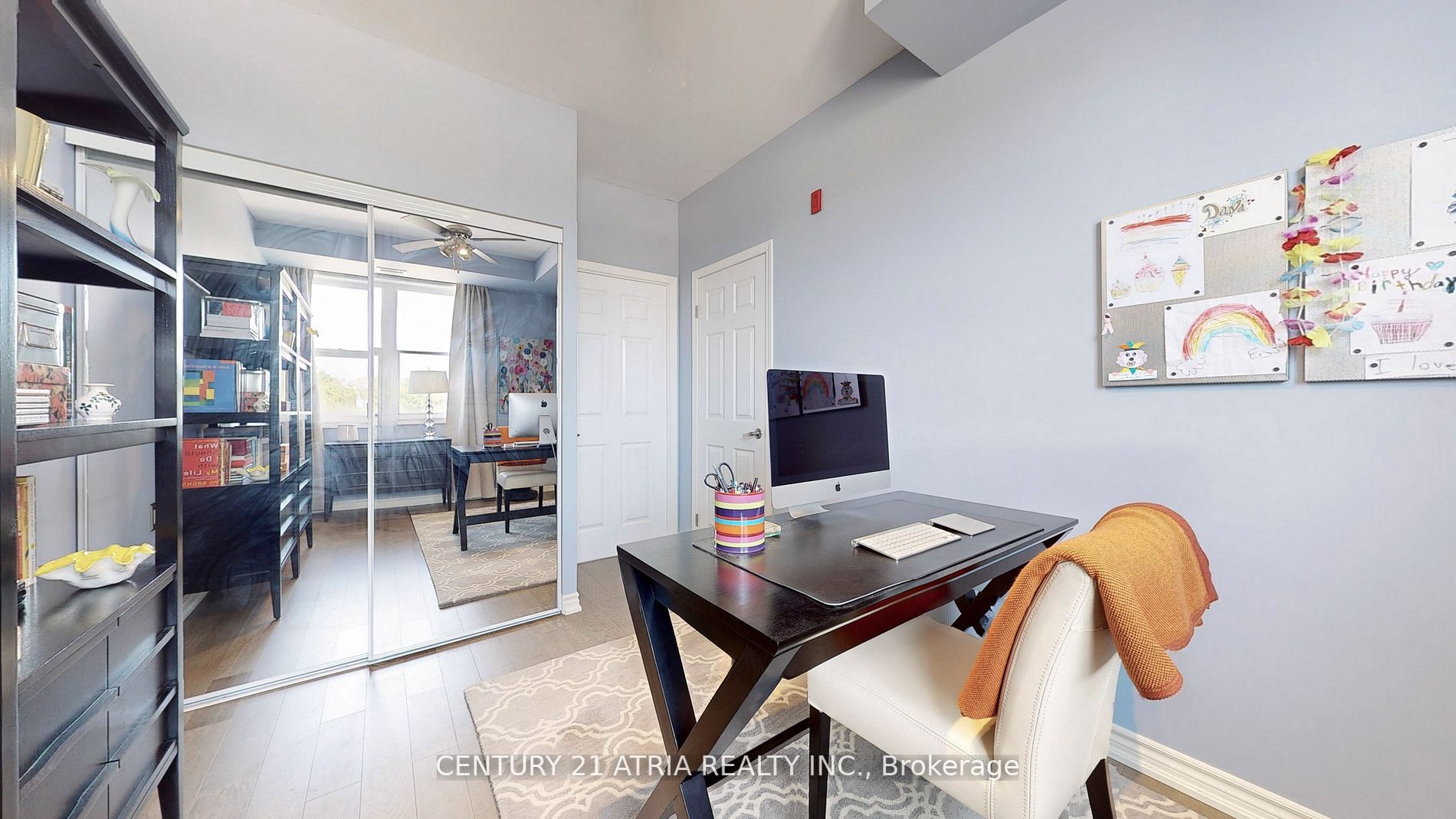 15450 Yonge St, #203