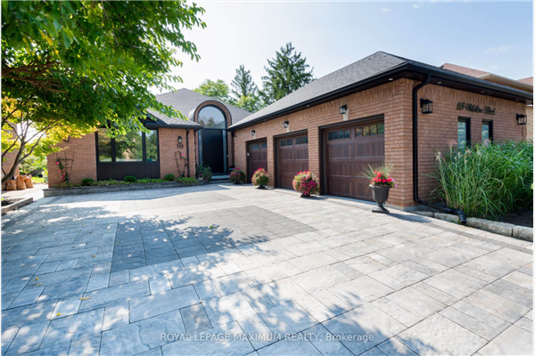 119 Wilshire Blvd, Vaughan