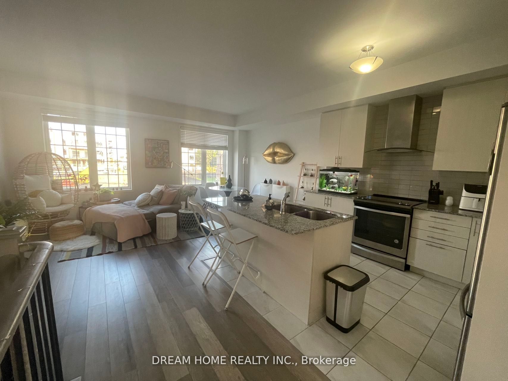 7 Heswall Lane