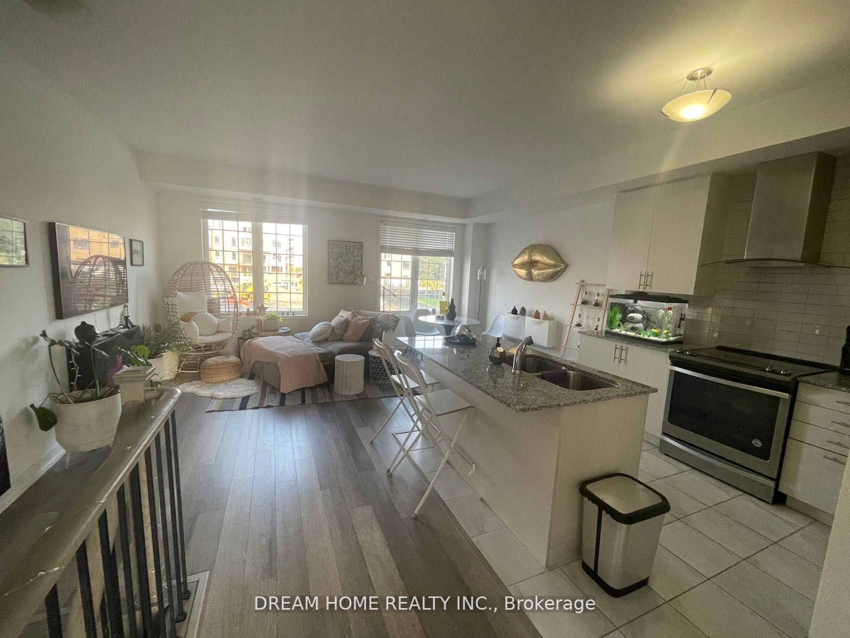 7 Heswall Lane