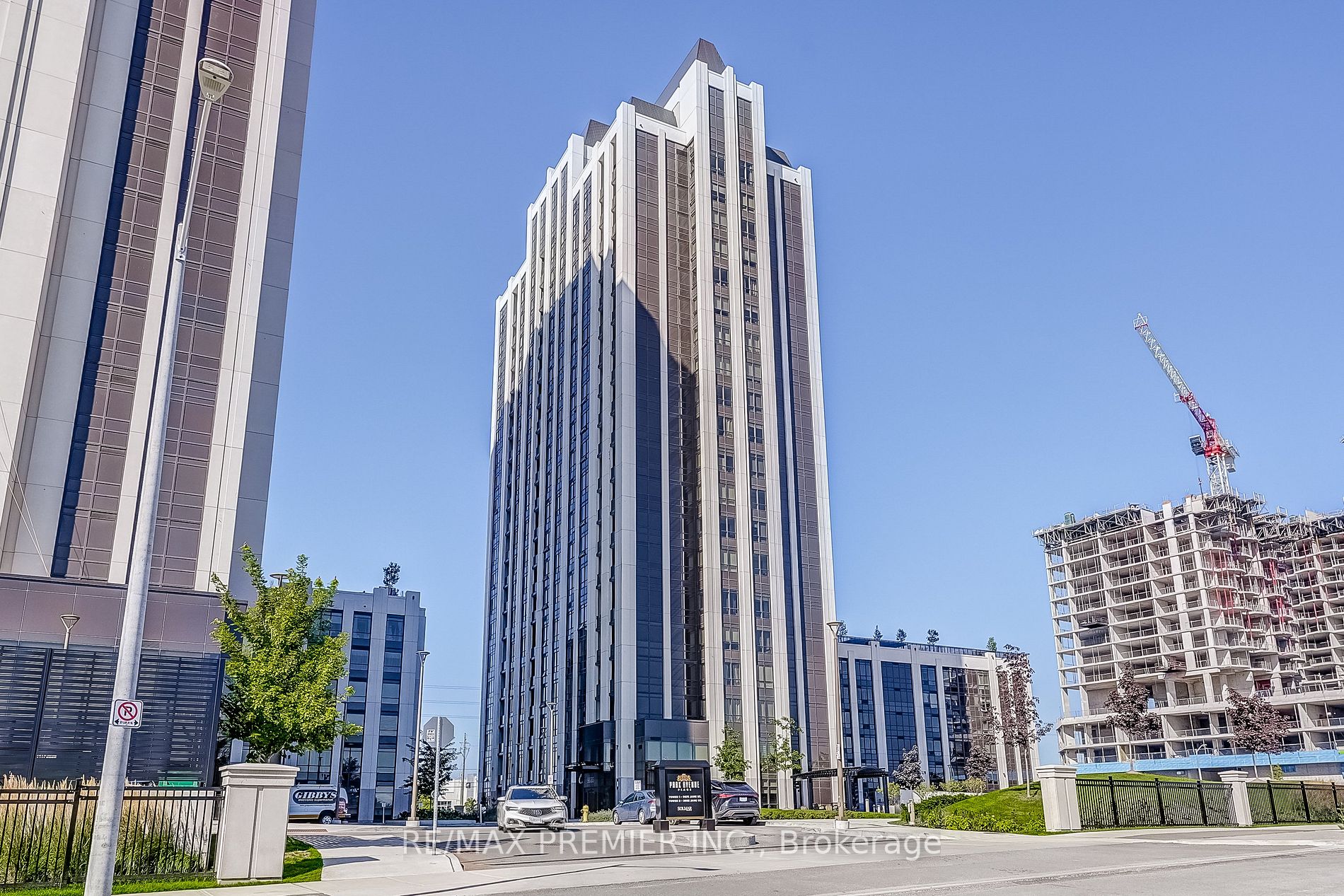 9085 Jane Street, #1009